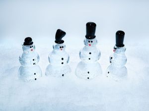 Mike Wallace - Glass Snowman with Top Hat
